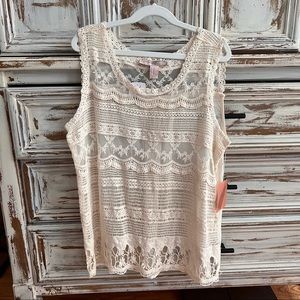 NWT Forever 21 crochet top XS